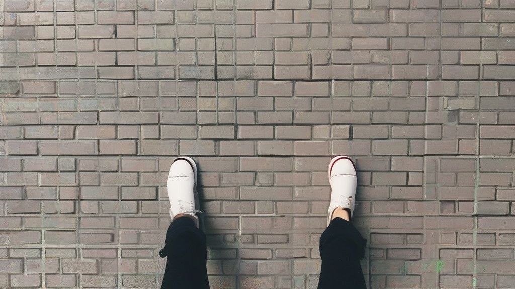 한국의 외딴 지역에 설치된 대규모 풍력 발전 단지와 태양광 발전소가 어우러진 풍경