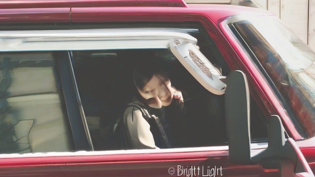 2026년 IT 트렌드를 상징하는 여러 기술 아이콘들이 겹쳐진 미래적인 그래픽